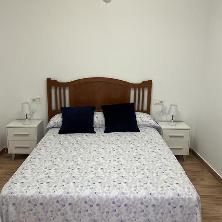 Agradable Casa Familiar En Pliego. Apartment Bagian luar foto